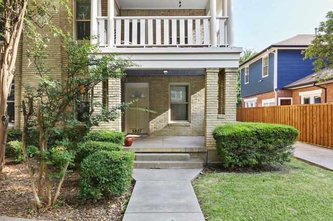 Photo - 5807 Vickery Blvd