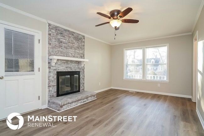 Photo - 1813 Dorsett St