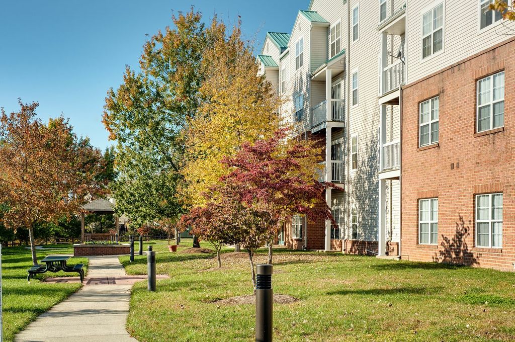Laurel Lakes Apartments 55 For Rent In Laurel Md Forrent Com