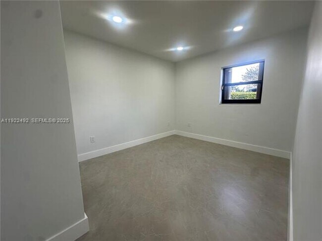 Photo - 6720 SW 50th Terrace