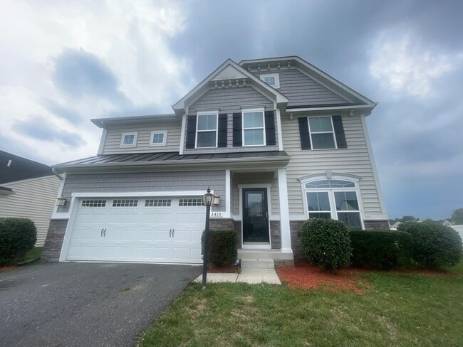 Building Photo - 2410 Walthall Ct