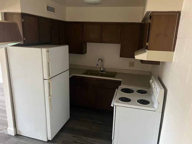 2 Bedroom 1 Bath In Central Las Vegas - 2 Bedroom 1 Bath In Central Las Vegas Unidad 22 Rental