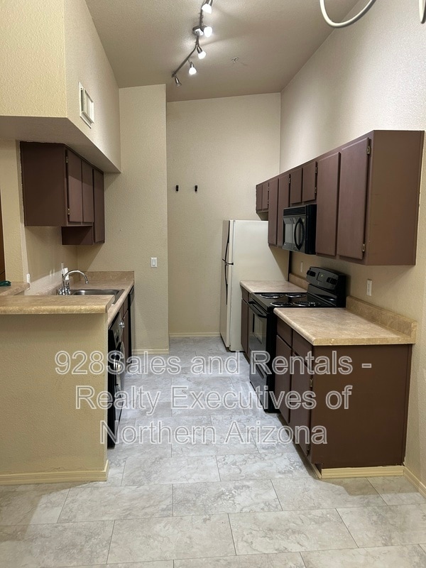 Photo - 1385 W University Ave Unit 8-259