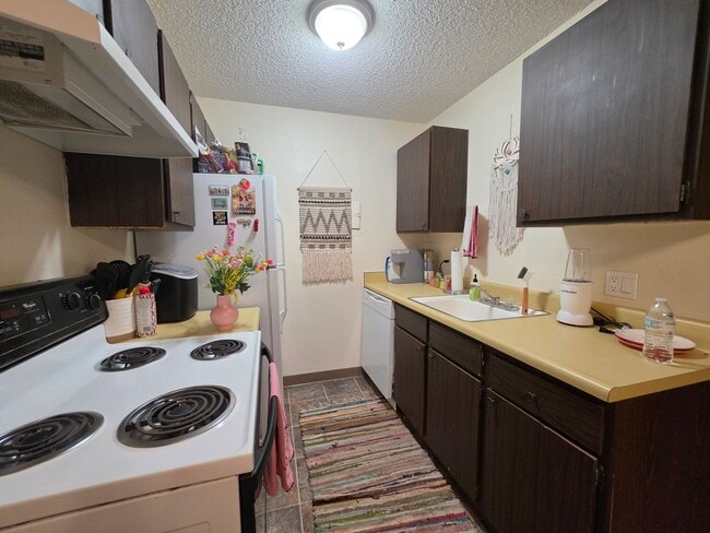 Photo - 1 Bedroom with Study in Wimbledon!