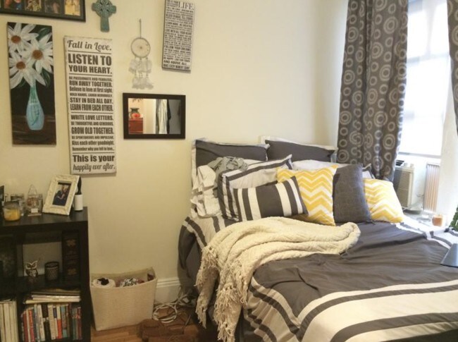 Photo - 1193 Boylston St