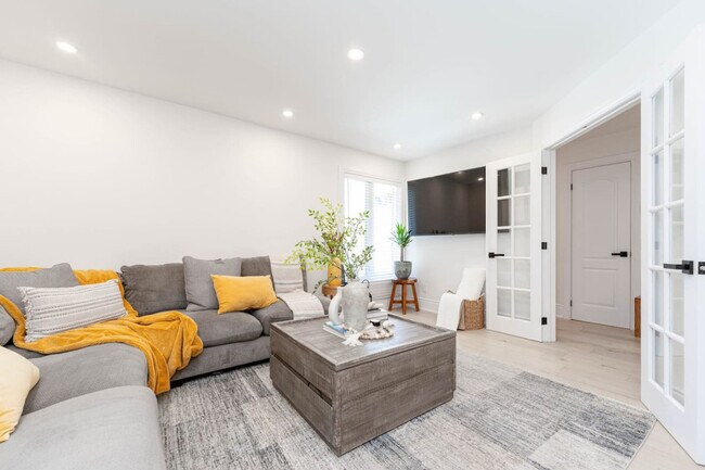 54 Glenmanor Dr Unit SI ID1388899P