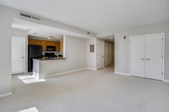 Photo - 350 G St SW Unit N123