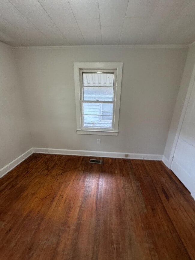 Photo - 801 N Morris St