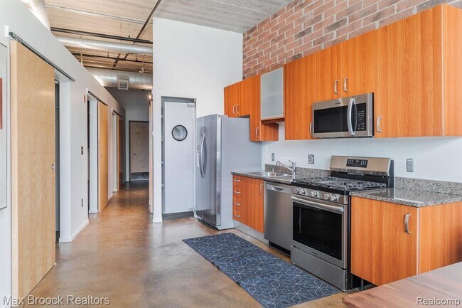 Photo - 333 E Parent Ave Unidad 9