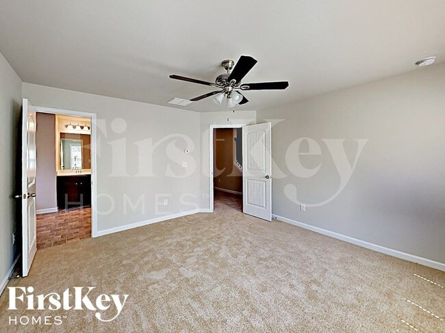 Photo - 3204 Baylor Cir