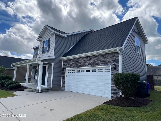 Photo - 709 Emerald Pk Dr
