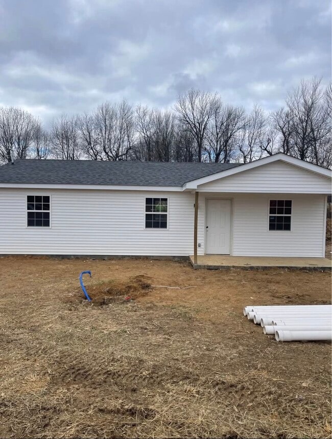 Building Photo - 171 Tracker Ln