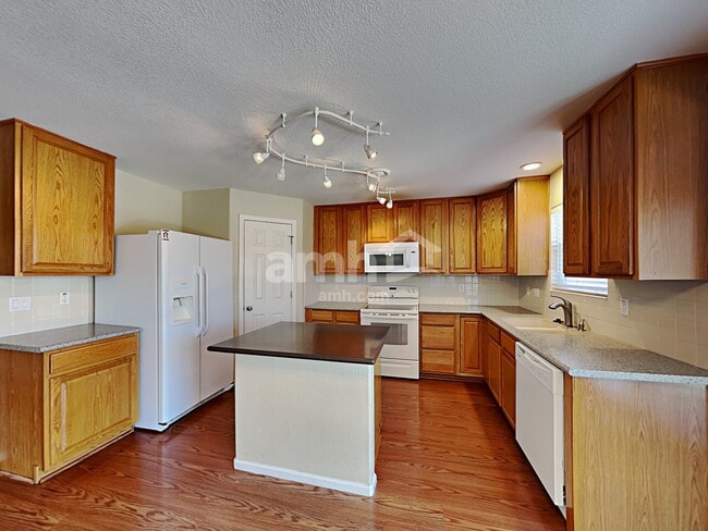 Photo - 23955 E Arizona Pl