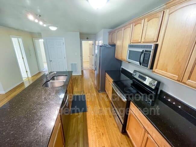 Photo - 3219 Ellwood Ave Unidad APT A