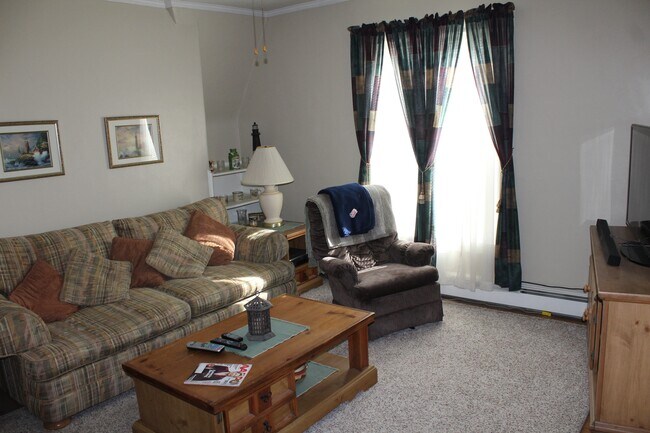 Photo - 1727 Main St Unit #2