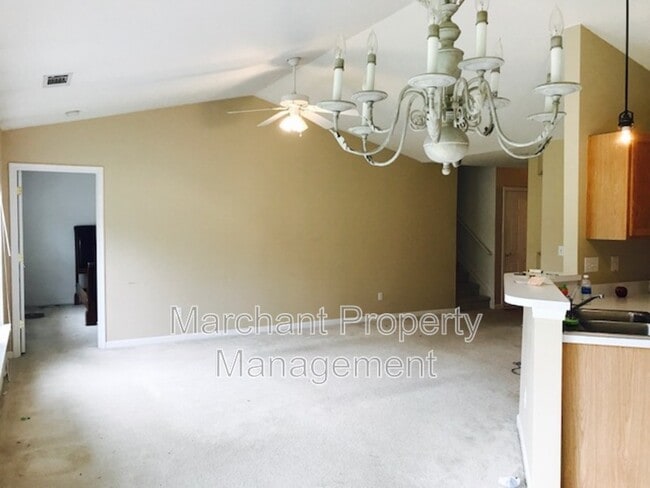 Photo - 776 Waterbrook Ln