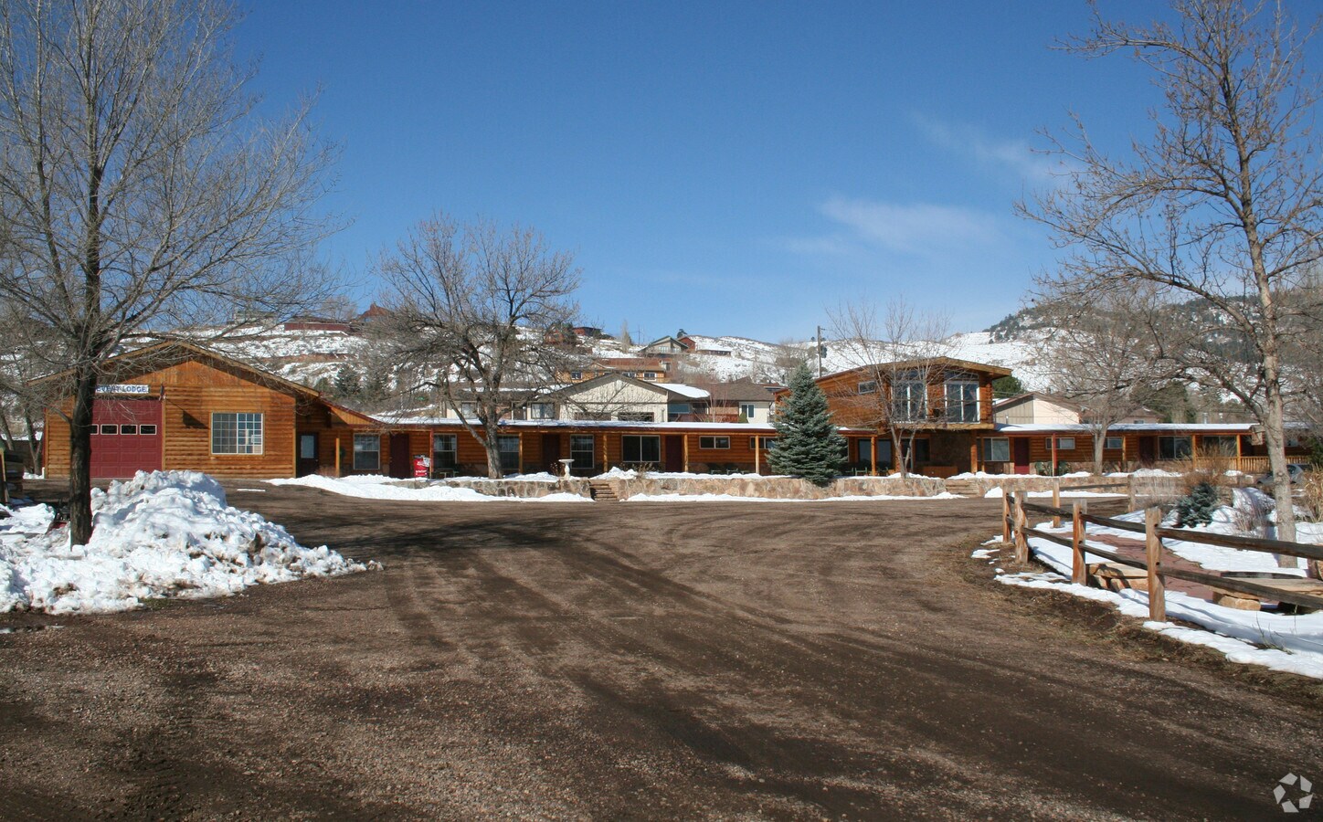 Photo - Lakeshore Marina Condo's