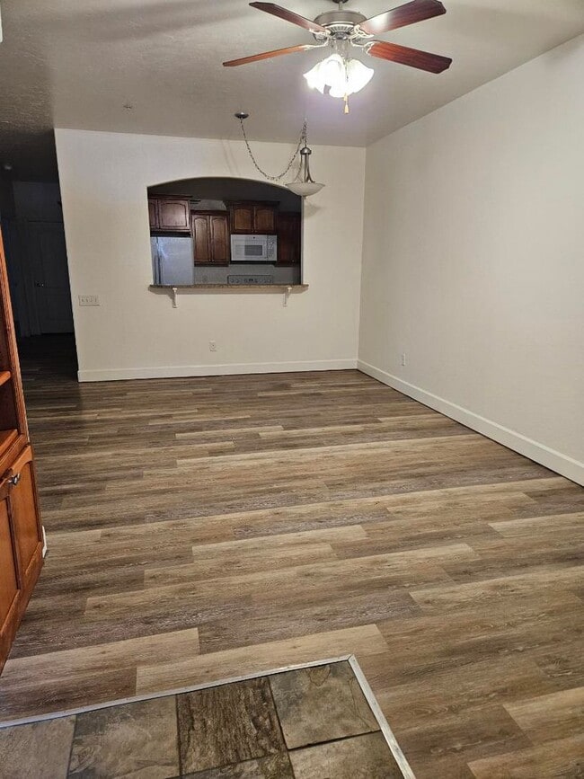 Photo - Beautiful 2 Bedroom Condo Avail NOW Unit 202