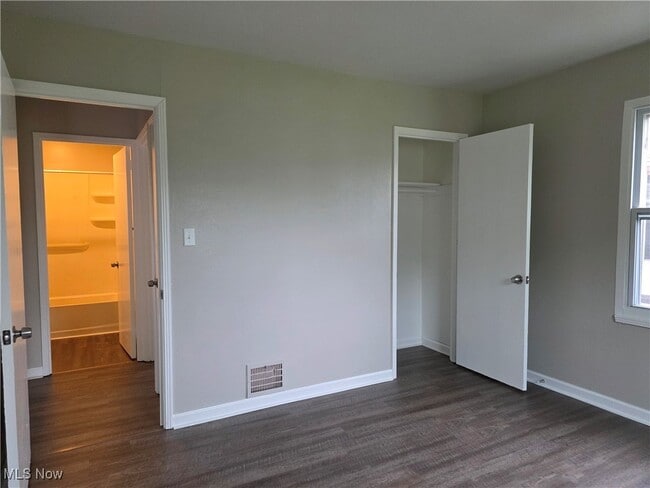 Photo - 859 E Avondale Ave