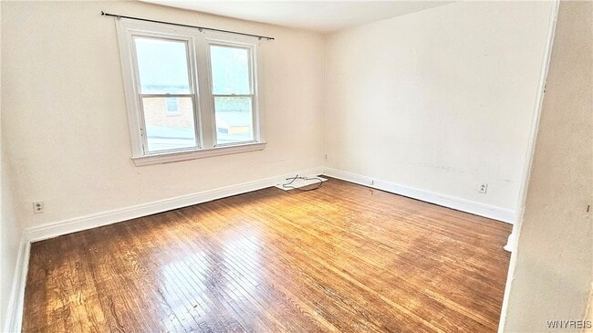 Building Photo - 657 Englewood Ave Rental