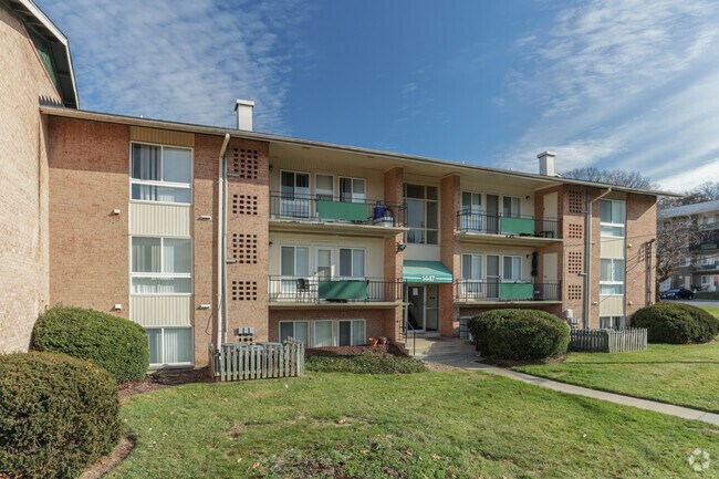 Photo - Forest Hill Apartments