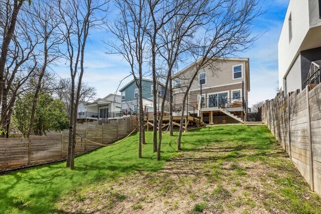 Photo - 5109 Rob-Scott St