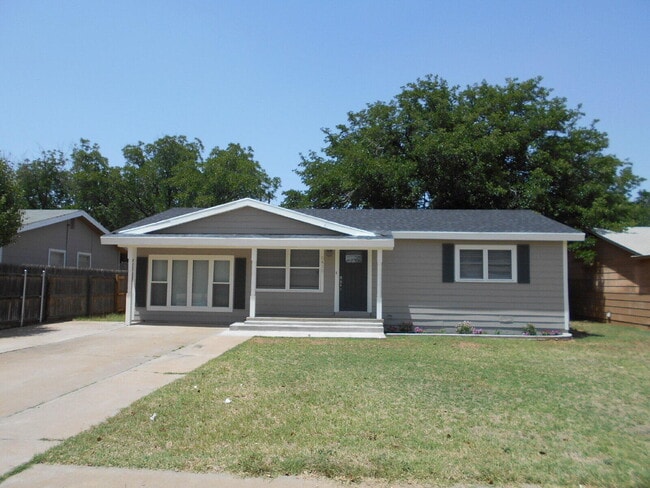 Building Photo - 5410 23rd St Rental