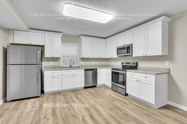 Photo - 6584 Oakwood Dr