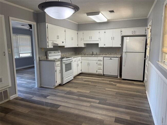 Photo - 3933 Bienville Rd