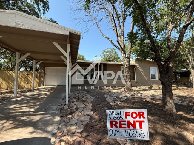 Building Photo - 1235 Arroya Vista Dr Rental