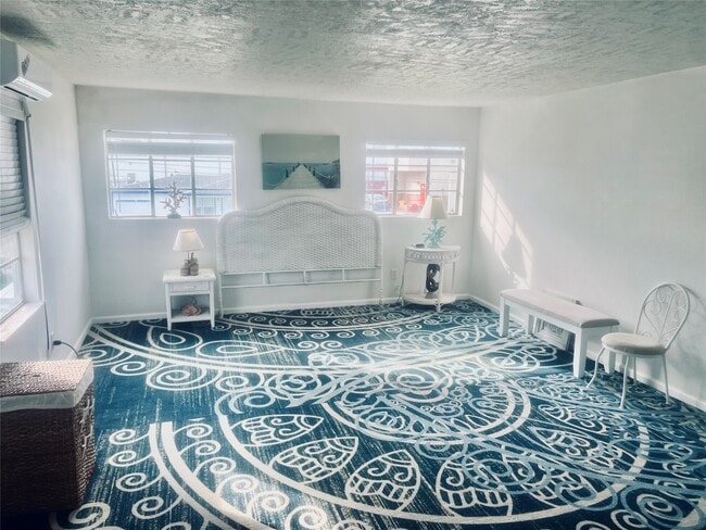 Photo - 6004 Avenue T