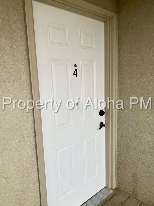 Photo - 1037 W Pine Ave Unit #4