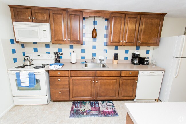 J.E. Furnished Apartments of Waltham