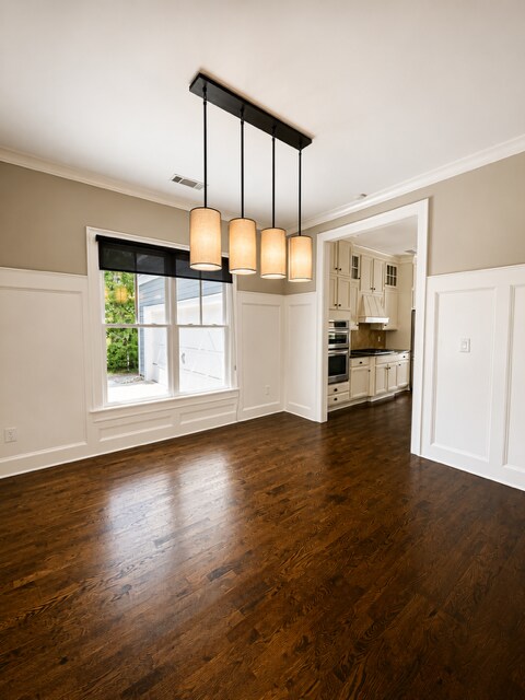 Photo - 245 Harben Pl