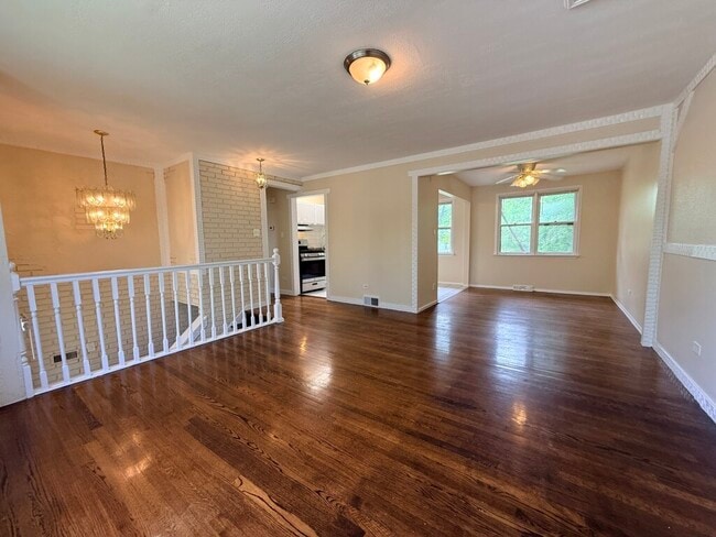 Photo - 8517 W 87th Pl