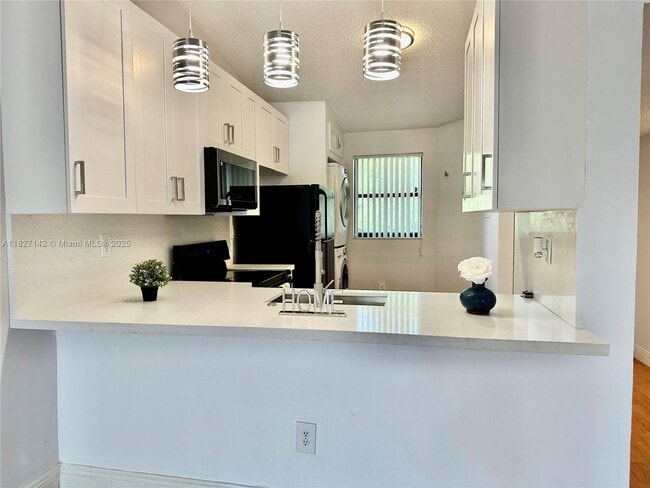 Building Photo - 9994 Nob Hill Pl Unit 9994 Rental