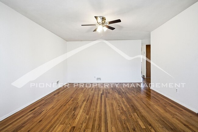 Photo - Charming Home with Washer/Dryer and Fenced in Yard