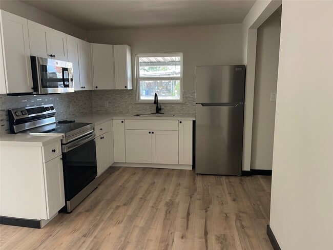 Photo - 800 S 2nd St