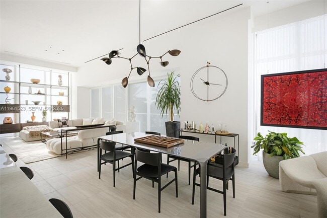 Photo - 4701 Meridian Ave Unidad 208