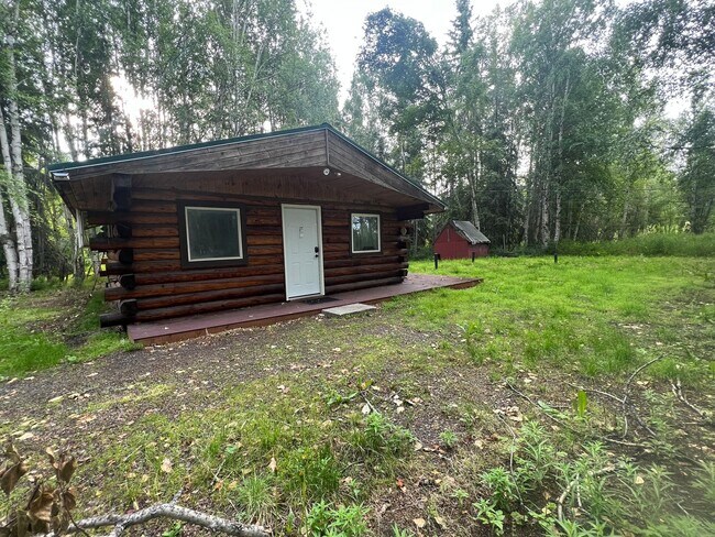 Cozy 1 Bedroom Log Home in North Pole! Ava... - Cozy 1 Bedroom Log Home in North Pole! Ava...