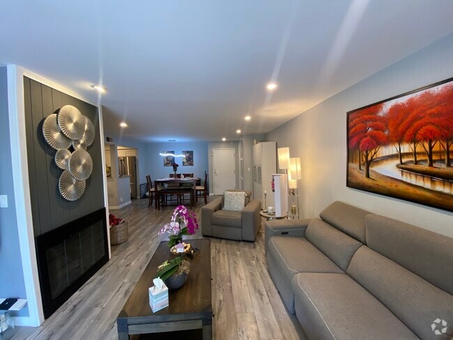 Building Photo - 16866 Kingsbury St Unit 115 Rental