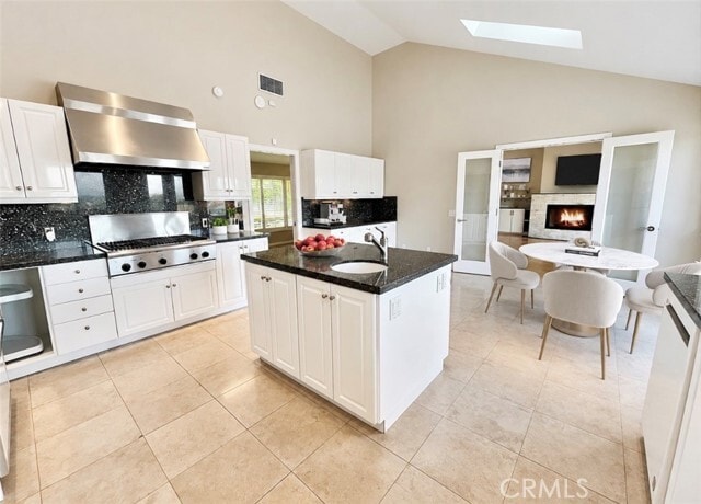 16972 Oak View Dr