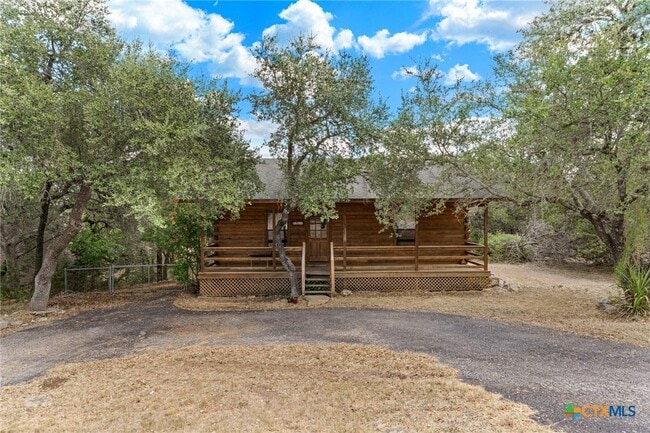 Building Photo - 1466 Bonnyview Dr