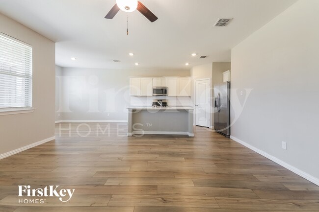Photo - 2324 O Keefe Dr