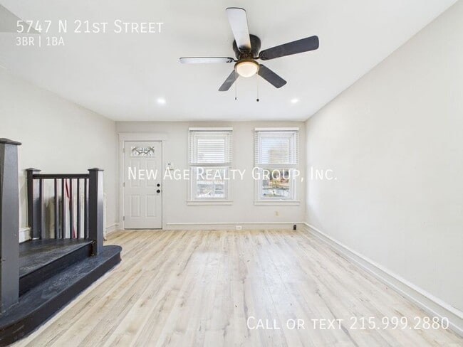 Photo - 5747 N 21st St