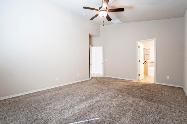 Photo - 7508 Wolf Creek Dr