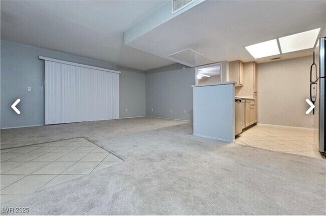 Building Photo - 8070 W Russell Rd Unit 2094 Rental