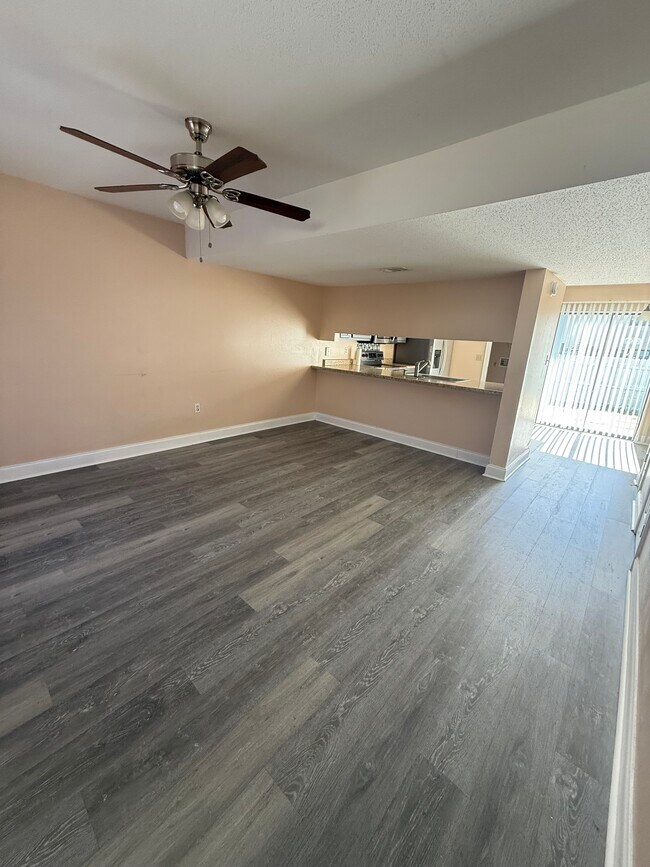 Photo - 412 N Sea Ln NW