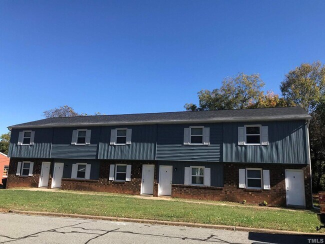 Photo - 946 Stone St