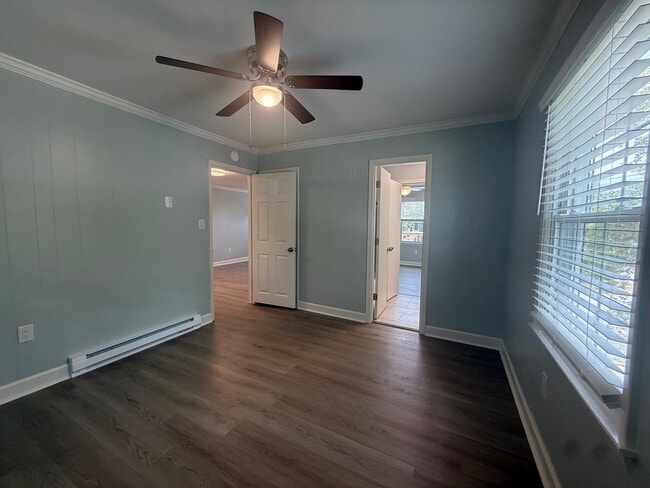 Photo - 120 N Pinewood Dr Unit #2